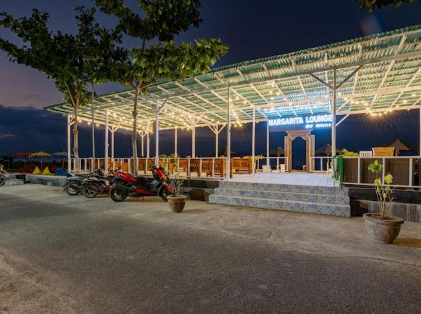 Nusa Indah Onai Hotel Lembongan Exterior photo