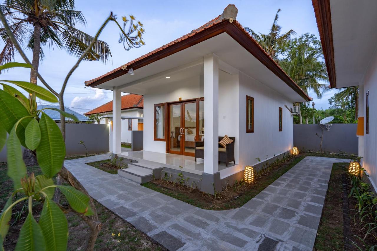 Nusa Indah Onai Hotel Lembongan Exterior photo